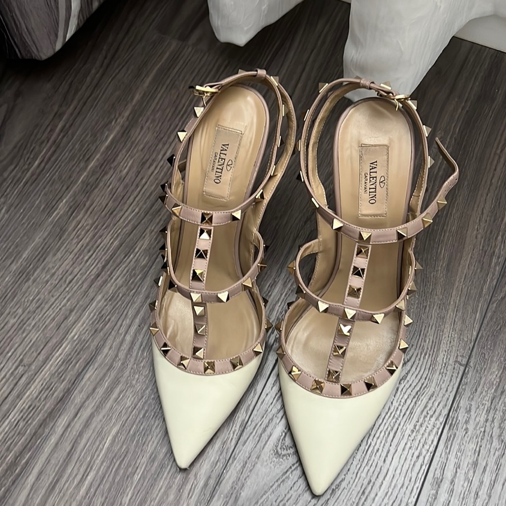 Valentino Garavani shoes